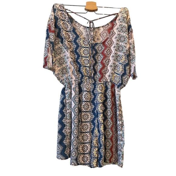 BCBGeneration Scoop Neck Short Sleeve Shorts Romper Sz XS Pink Blue Boho Pull On - Picture 3 of 12